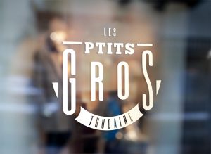 Création du logo des Ptits Gros - bistro Parisien _ création WALA studio graphique