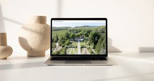 webdesign minimaliste pour vidéaste de mariage haut de gamme